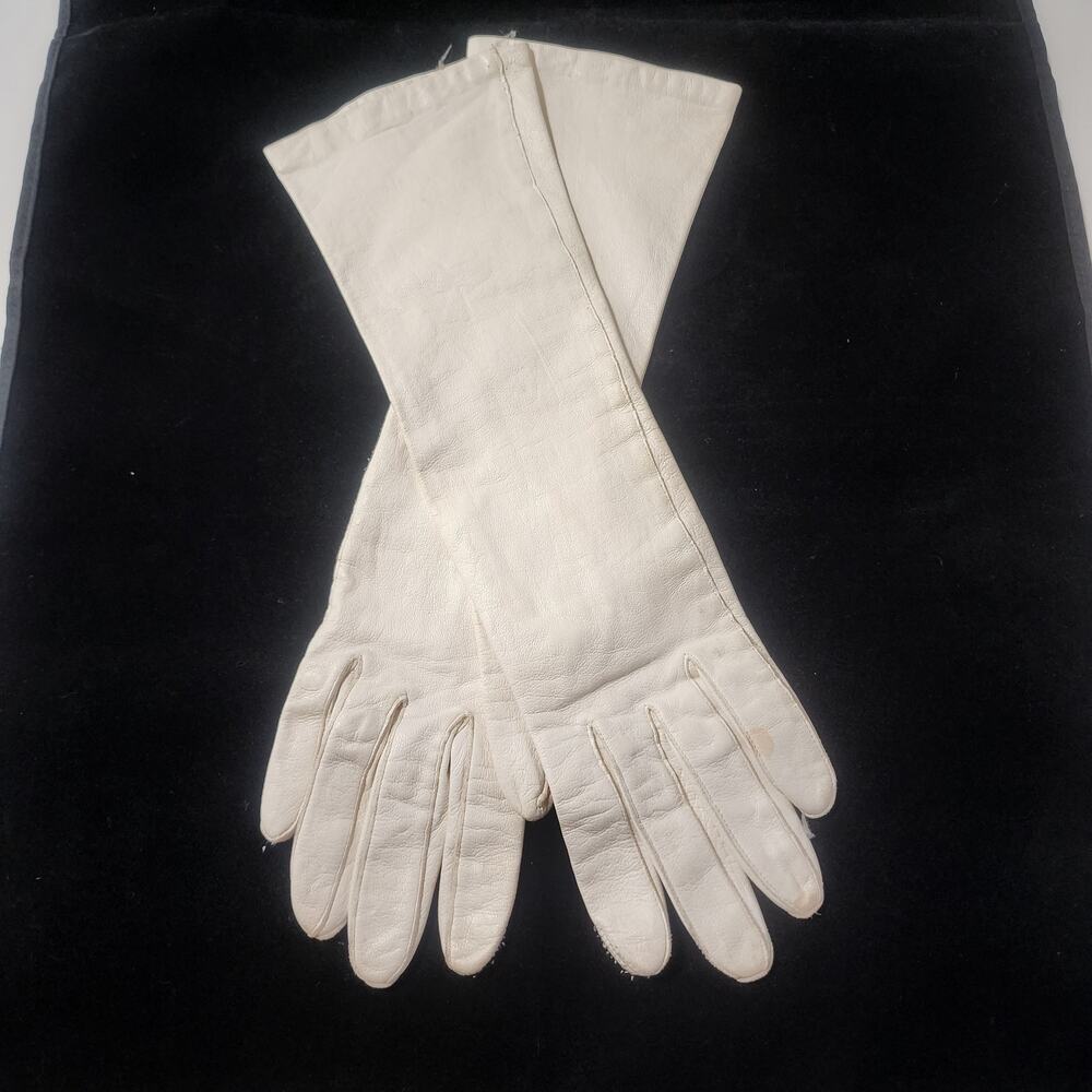 Vintage white kidskin leather opera-length gloves